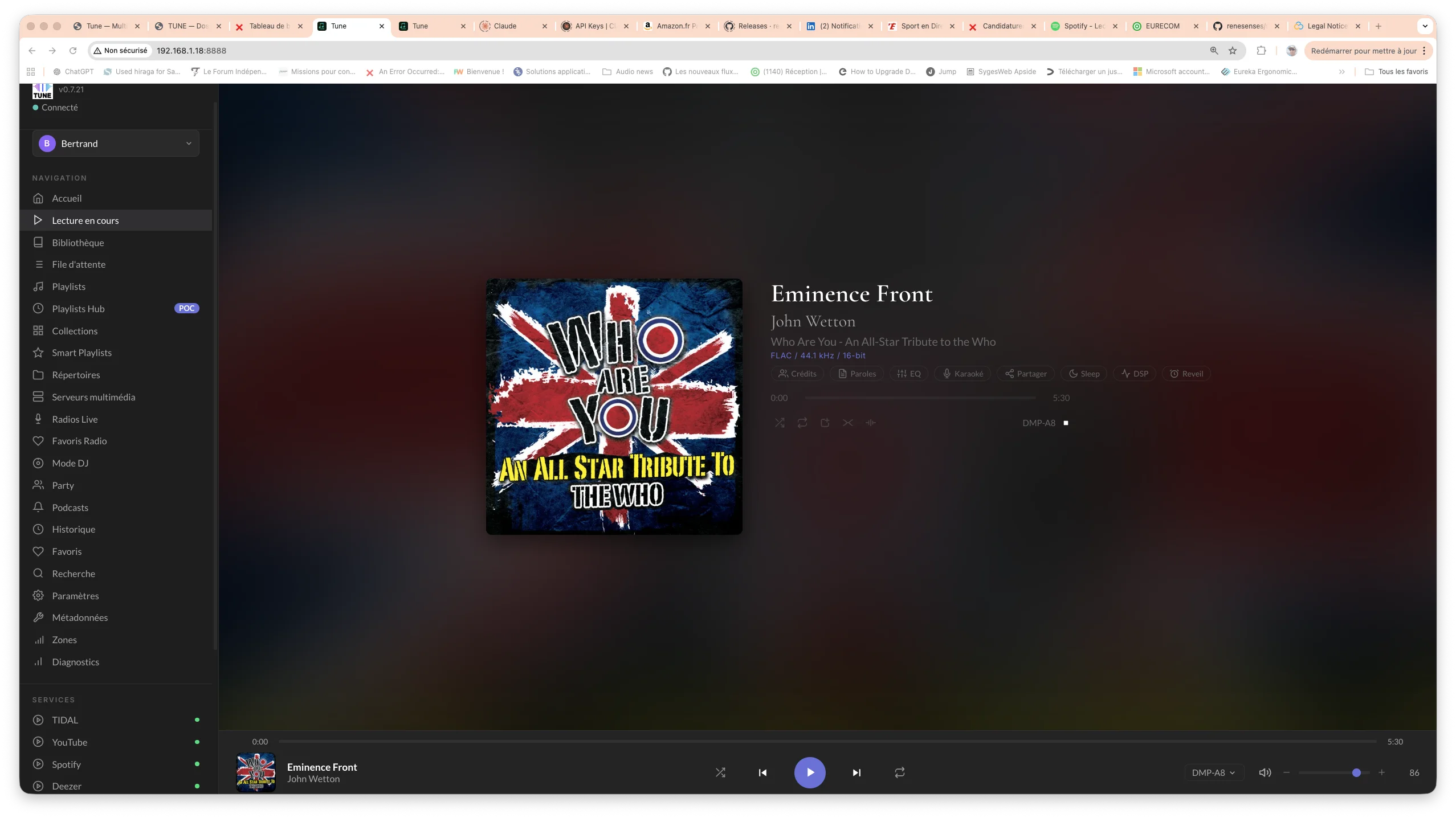 Tune — Now Playing avec crédits
